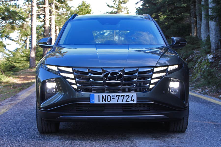 https://autogreeknews.gr/wp-content/uploads/2021/02/Hyundai-Tucson-1.6-180-PS-7.jpg