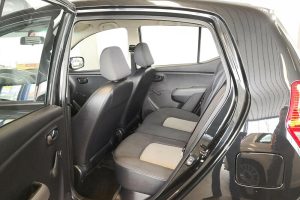 Hyundai-i10-2009-(9)