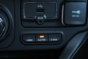 Jeep-Renegade-4xe-(16)