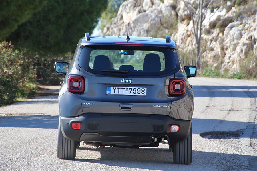 https://autogreeknews.gr/wp-content/uploads/2021/02/Jeep-Renegade-4xe-28.jpg