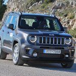 Jeep-Renegade-4xe-(30)