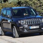 Jeep-Renegade-4xe-(32)