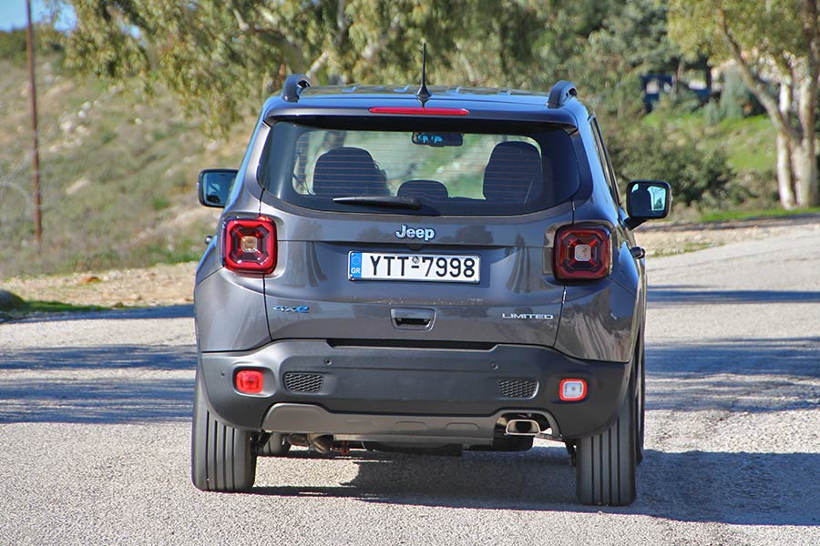 https://autogreeknews.gr/wp-content/uploads/2021/02/Jeep-Renegade-4xe-38.jpg
