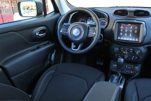Jeep-Renegade-4xe-(6)