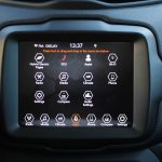 Jeep-Renegade-4xe-(8)