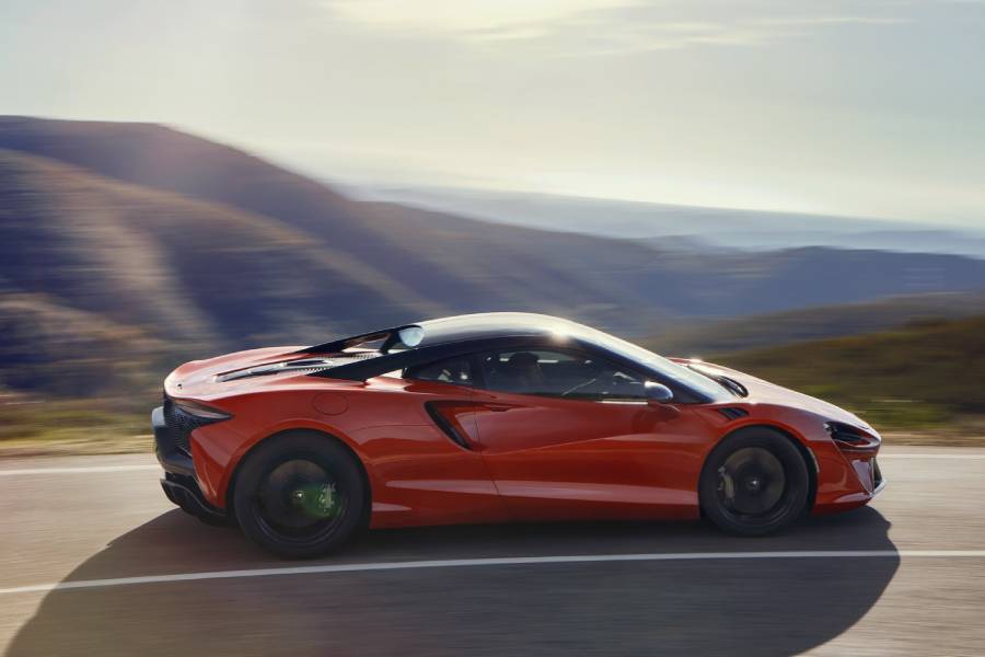 https://autogreeknews.gr/wp-content/uploads/2021/02/McLaren-Artura-10-PHEV.jpg