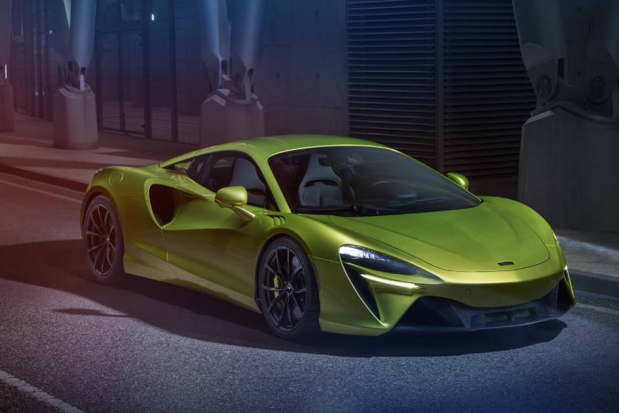 https://autogreeknews.gr/wp-content/uploads/2021/02/McLaren-Artura-19-PHEV.jpg