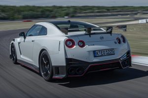 Nissan-GT-R_Nismo-2020-(2)