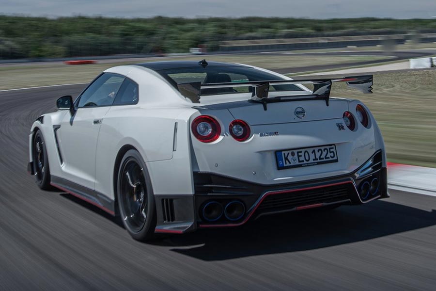 https://autogreeknews.gr/wp-content/uploads/2021/02/Nissan-GT-R_Nismo-2020-2.jpg