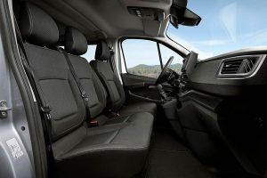 Nissan-NV300-Combi-2021-(10)