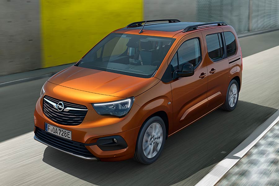 https://autogreeknews.gr/wp-content/uploads/2021/02/Opel-Combo-e-Life-514351.jpg