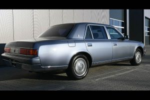 Toyota-Century-2000-(2)