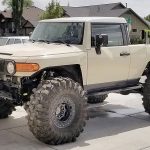 Toyota_FJ_Cruiser_2