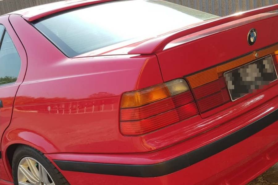 https://autogreeknews.gr/wp-content/uploads/2021/02/bmw-e36-heckblende.jpg