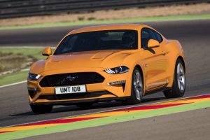 ford_mustang_gt_fastback_89