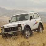 lada niva escape