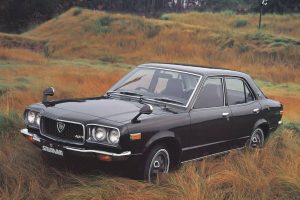 mazda_savanna_gr_4-door_1