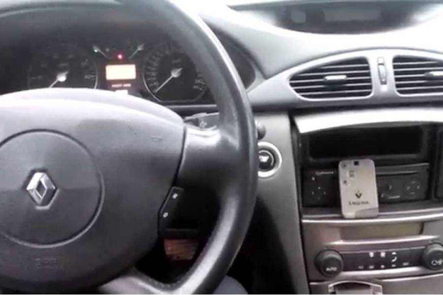 https://autogreeknews.gr/wp-content/uploads/2021/02/renault-laguna-keyless-entry.jpg