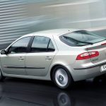 renault_laguna_hatchback_83