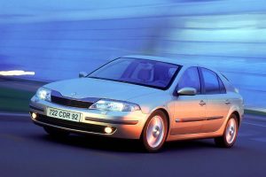 renault_laguna_hatchback_973