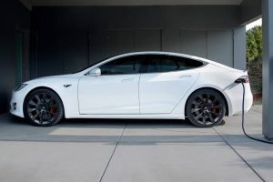tesla model s charge