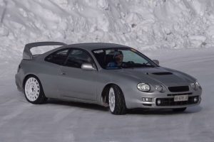 tetrakinita-opla-sto-xioni4