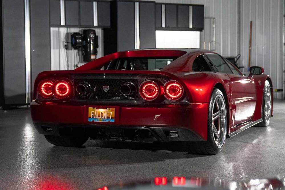 https://autogreeknews.gr/wp-content/uploads/2021/03/2014-falcon-f7-for-sale-exterior-8.jpg