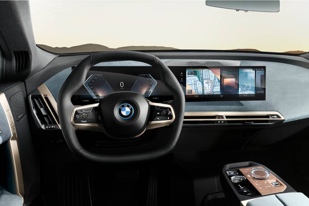 https://autogreeknews.gr/wp-content/uploads/2021/03/2021-BMW-iDrive-4.jpg