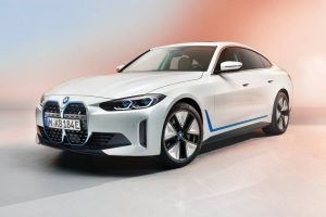 2022-BMW-i4-EV-7