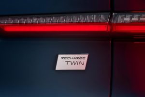 277611_Volvo_C40_Recharge_Studio