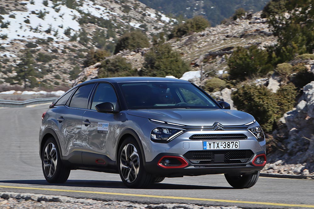 https://autogreeknews.gr/wp-content/uploads/2021/03/Citroen-C4-C-Cross-1.5-BlueHDi-21.jpg