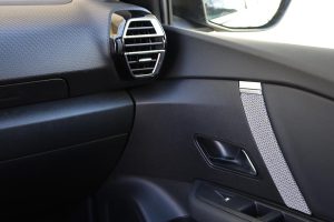 Citroen C4 C-Cross 1.5 BlueHDi (44)