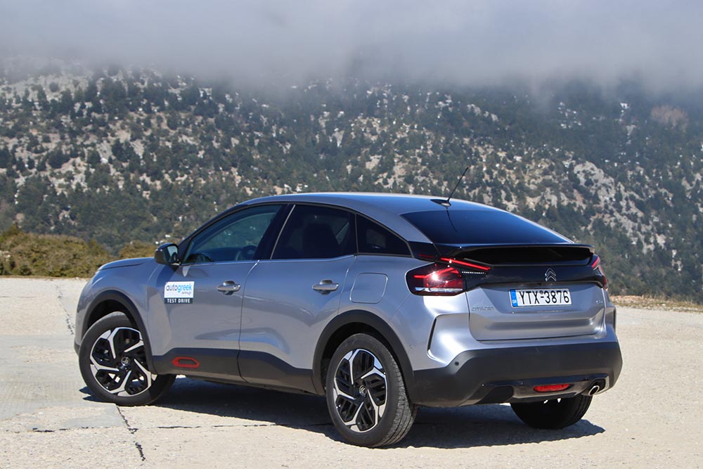 https://autogreeknews.gr/wp-content/uploads/2021/03/Citroen-C4-C-Cross-1.5-BlueHDi-5.jpg