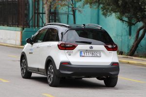 Honda-Jazz-Crosstar-(2)