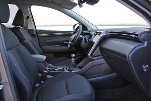 Hyundai-Tucson-interior