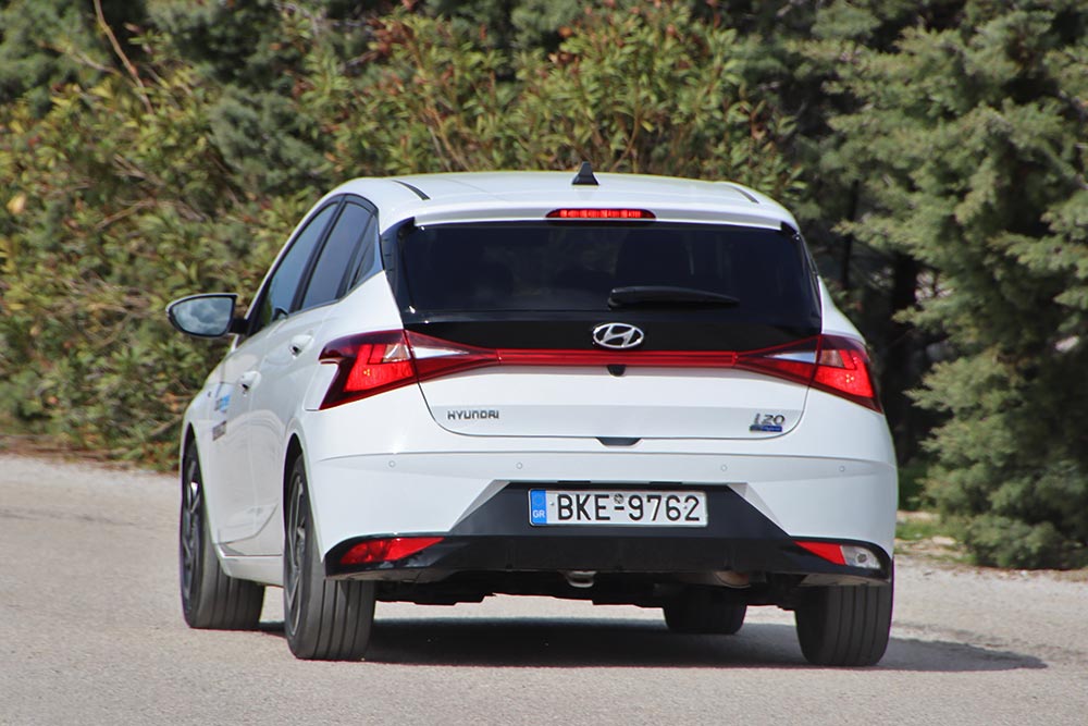 https://autogreeknews.gr/wp-content/uploads/2021/03/Hyundai-i20-1.0T-100-PS-7DCT-14.jpg