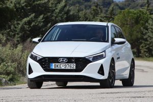 Hyundai-i20-1.0T-100-PS-7DCT-(17)