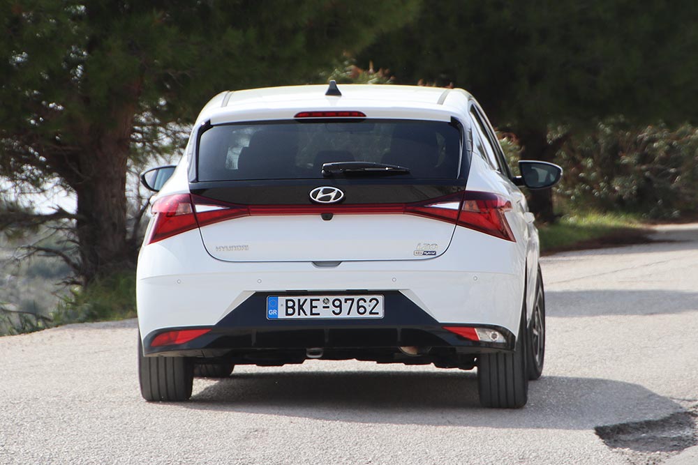 https://autogreeknews.gr/wp-content/uploads/2021/03/Hyundai-i20-1.0T-100-PS-7DCT-18.jpg