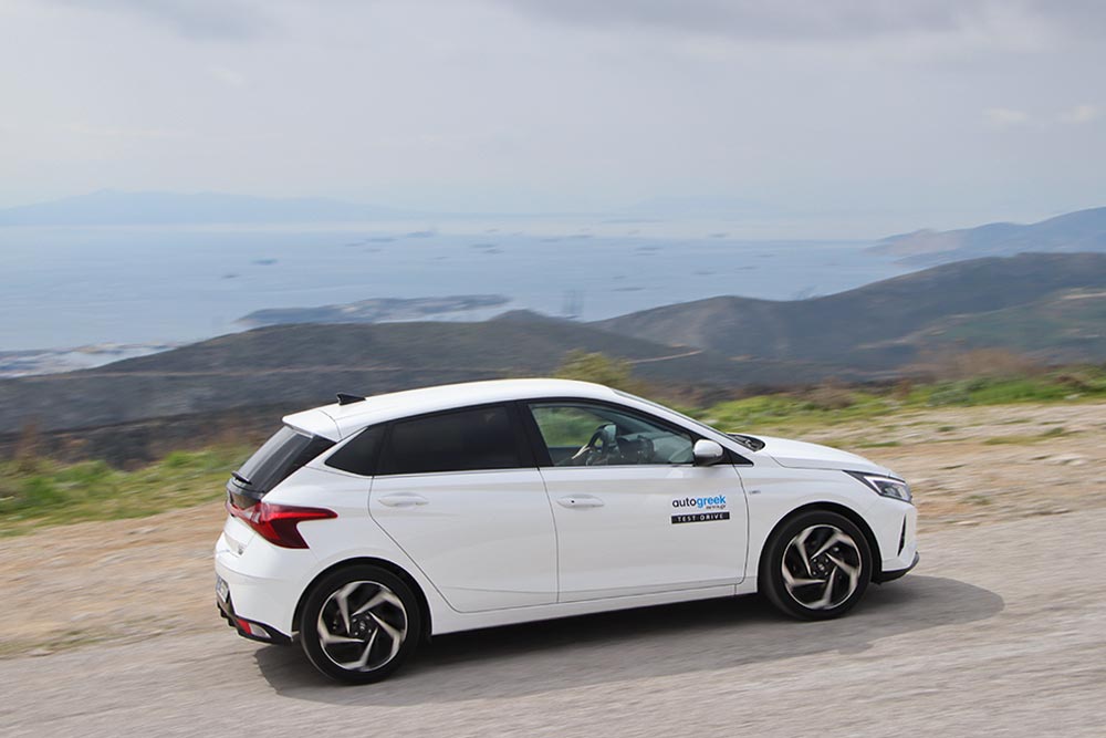 https://autogreeknews.gr/wp-content/uploads/2021/03/Hyundai-i20-1.0T-100-PS-7DCT-36.jpg