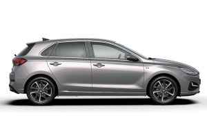 Hyundai-i30-Premium-2