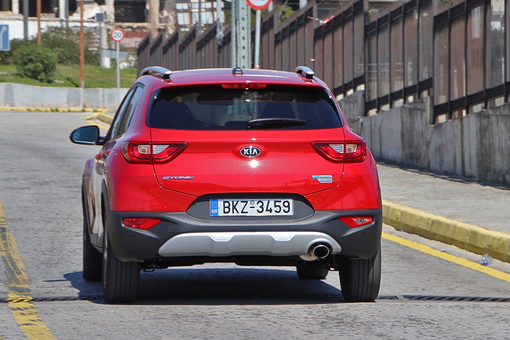 https://autogreeknews.gr/wp-content/uploads/2021/03/Kia-Stonic-1.0-T-GDI-120-7DCT-2.jpg