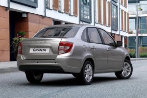 Lada-Granta-Sedan-(3)