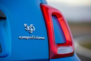 New-Abarth-595-Competizione-(11)