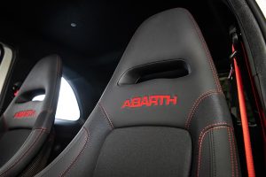 New-Abarth-595-Esseesse-(10)