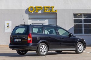 Opel-Astra-Caravan-2003-(7)