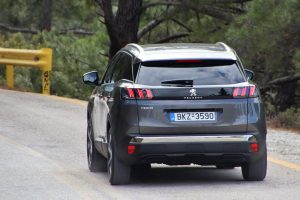 Peugeot 3008 1.5 BlueHDi 2021 (24)