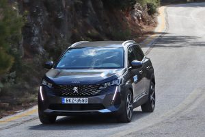 Peugeot 3008 1.5 BlueHDi 2021 (28)