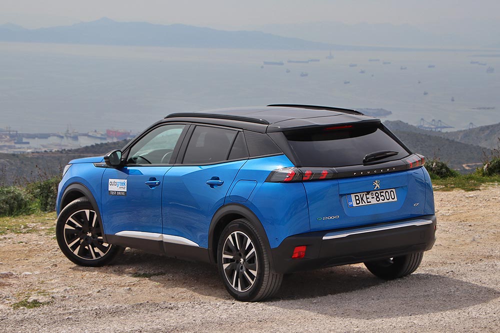 https://autogreeknews.gr/wp-content/uploads/2021/03/Peugeot-e-2008-18.jpg