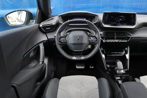Peugeot-e-2008-(28)