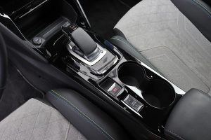 Peugeot-e-2008-(36)